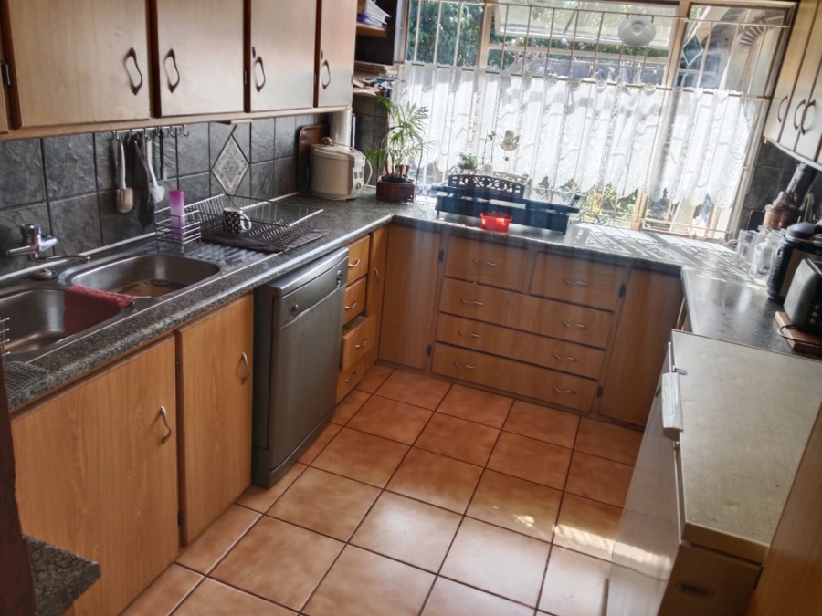 4 Bedroom Property for Sale in Kuruman Northern Cape